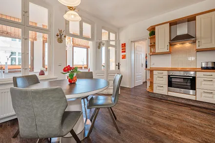 Wohnbereich mit Küchenzeile