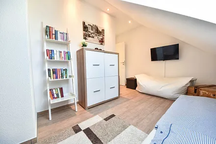 TV im zweiten Schlafzimmer