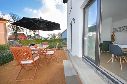 Weber-Grill vorhanden 