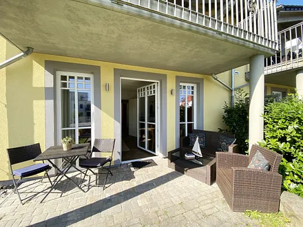 bestuhlte Terrasse in ruhiger Lage