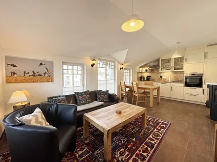 gemütlicher Wohnbereich mit Couch