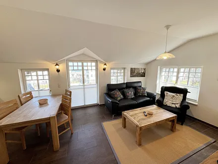 gemütlicher Wohnbereich mit Couch