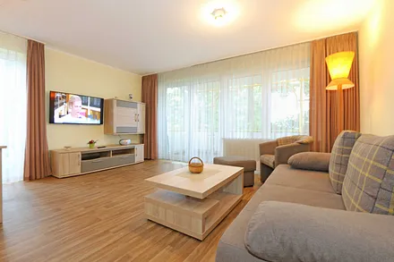 Wohnzimmer mit TV