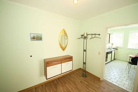 Flur mit Garderobe