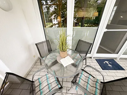 Bestuhlter Balkon