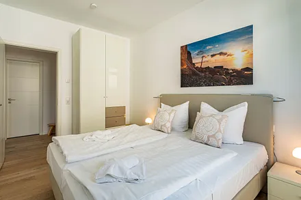 1. Schlafzimmer mit Doppelbett