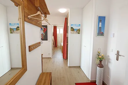 Flur mit Garderobe