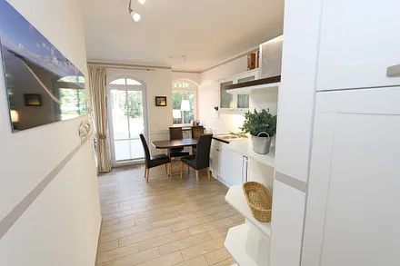 Esstisch mit 4 Stühlen