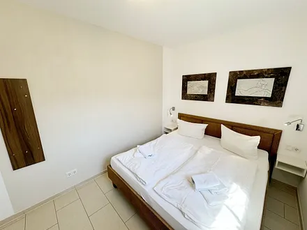 Kurparkresidenz Baabe WE 13 - Doppelbett im Schlafzimmer
