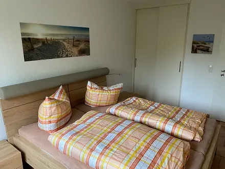 Grosses Schlafzimmer