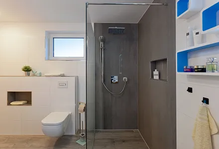 Auszug aus dem großen Bad mit Sauna