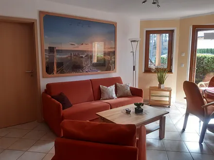 Wohnbereich mit Schlafcouch für 2 Personen