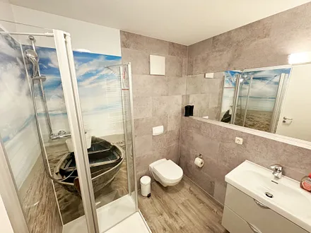 modernes Badezimmer