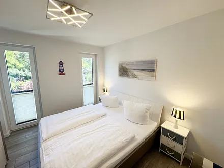 1. Schlafzimmer mit Doppelbett