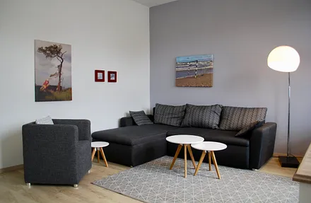 Blick in den Wohnraum 