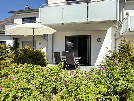 Südwest bestuhlte Terrasse