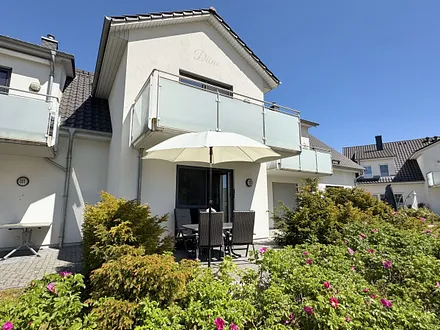 Südwest bestuhlte Terrasse