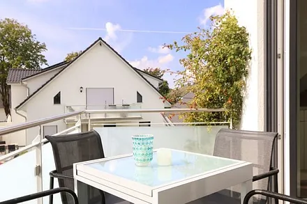 bestuhlter Balkon (Süd/West)