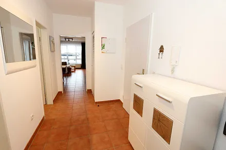 Flurbereich mit Garderobe