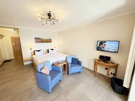 kombinierter Wohn-und Schlafbereich