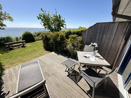 Terrasse mit Meerblick