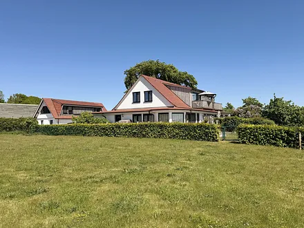 Zollhaus Klein Zicker - Blick vom Garten auf die beiden Häuser