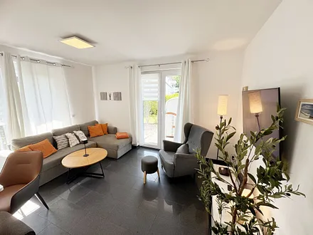 gemütlicher Wohnbereich mit Couch