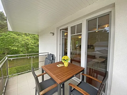 2 Balkone - beide mit Bestuhlung