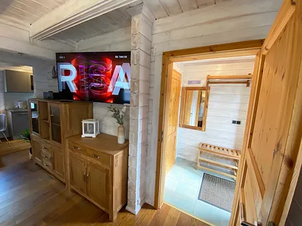 Flurbereich mit  Garderobe und Schuablage