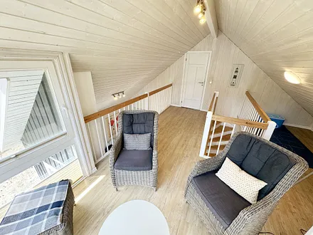 Ferienhaus Sandkörnchen - lichtdurchflutete Galerie