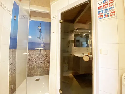 Ferienhaus Sandkörnchen - Dusche und Sauna
