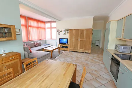 kombinierter Wohn/Koch- und Essbereich