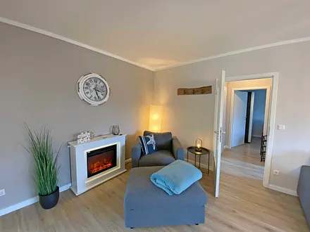 Elektrokamin sorgt an kühleren Tagen für eine gemütliche Wärme