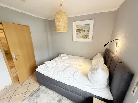 Dünenhaus Göhren Whg. 01 - 1. Schlafzimmer