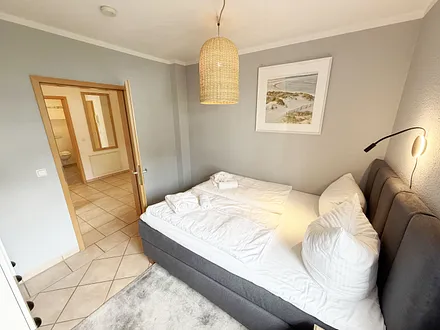Dünenhaus Göhren Whg. 01 - 1. Schlafzimmer