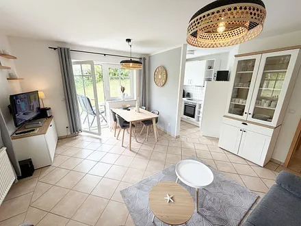 Dünenhaus Göhren Whg. 01 - Wohnzimmer