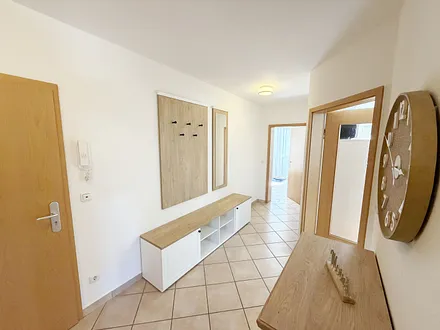Flur mit Garderobe