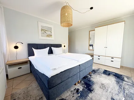 2. Schlafzimmer