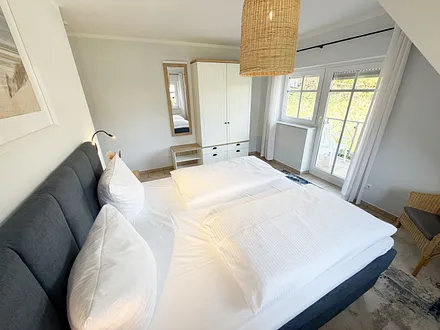 1. Schlafzimmer