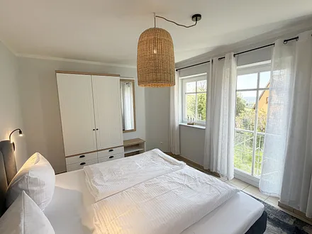 2. Schlafzimmer