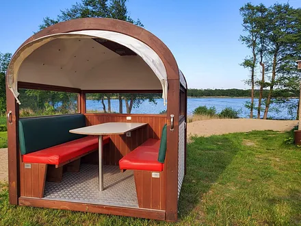 Private Lounge am See