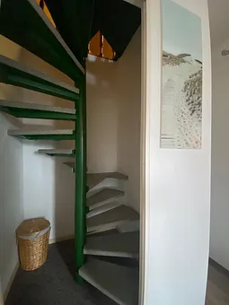 Wendeltreppe zum Schlafzimmer 