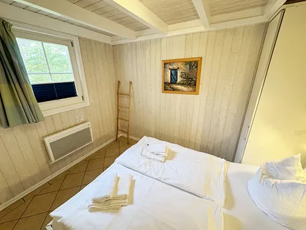 1. Schlafzimmer im Erdgeschoss