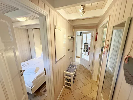 Eingangsbereich mit Garderobe