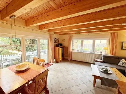 großzügiger Wohn-/Essbereich