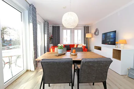 offener Wohn-/ Essbereich