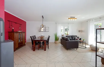 Wohn- und Essbereich