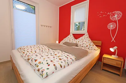 1. Schlafzimmer mit Doppelbett