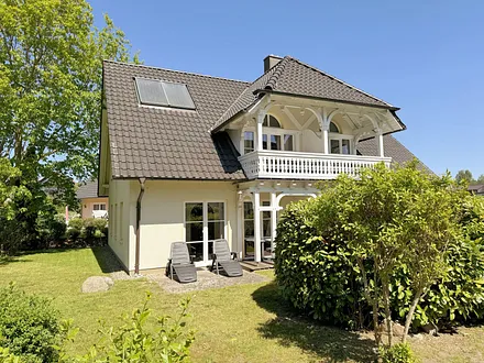 Haus Rügenwind mit 5 Ferienwohnungen