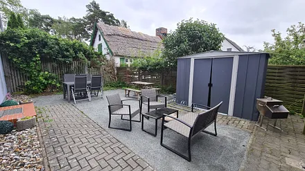 Terrasse mit Sitzgruppen